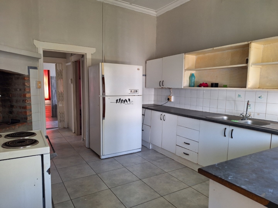 4 Bedroom Property for Sale in Swartkops Eastern Cape